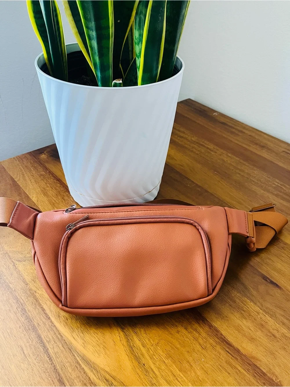 Kibou Tan Leather Fanny pack p